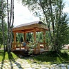 Руза Фэмили Парк - беседка на озере для релакса.